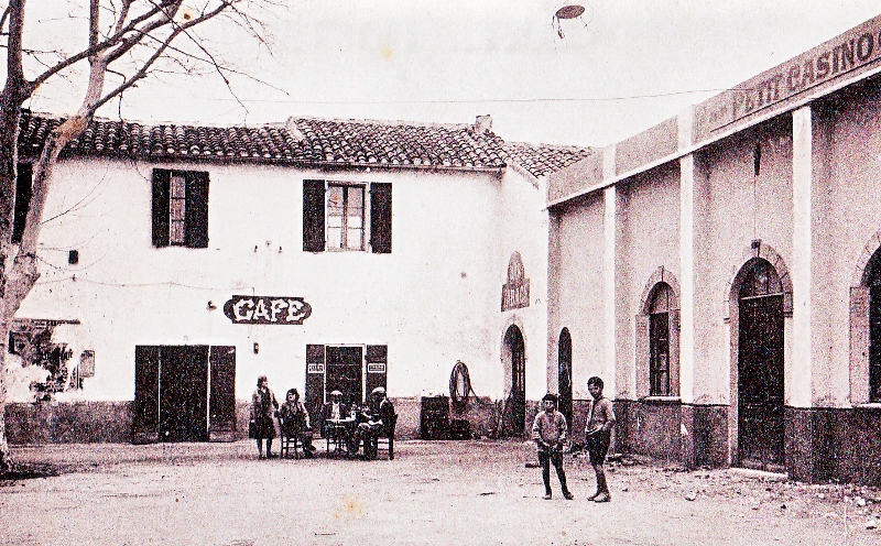 24.Bar des Arénes (2) 